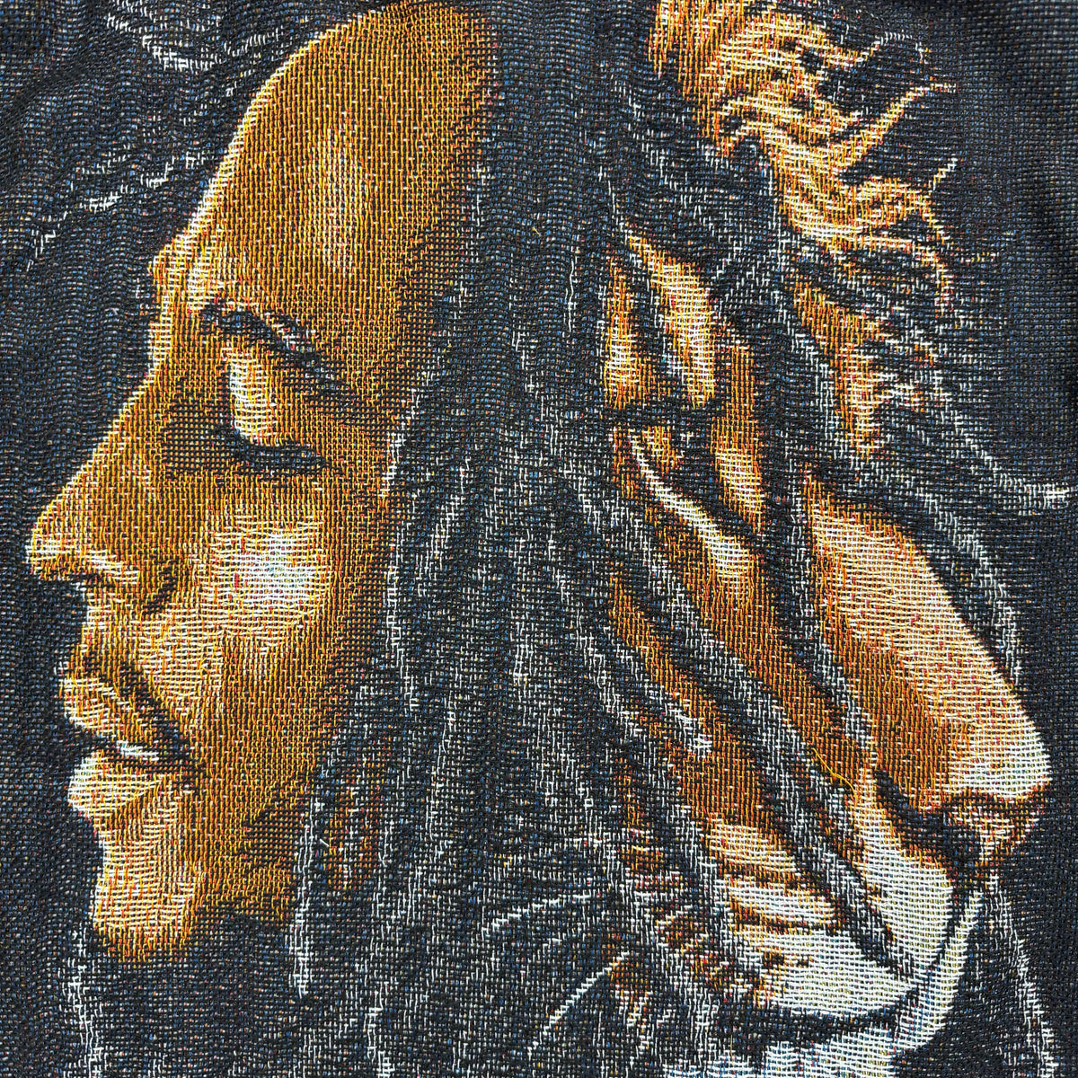 BOB V2 TAPESTRY TEE