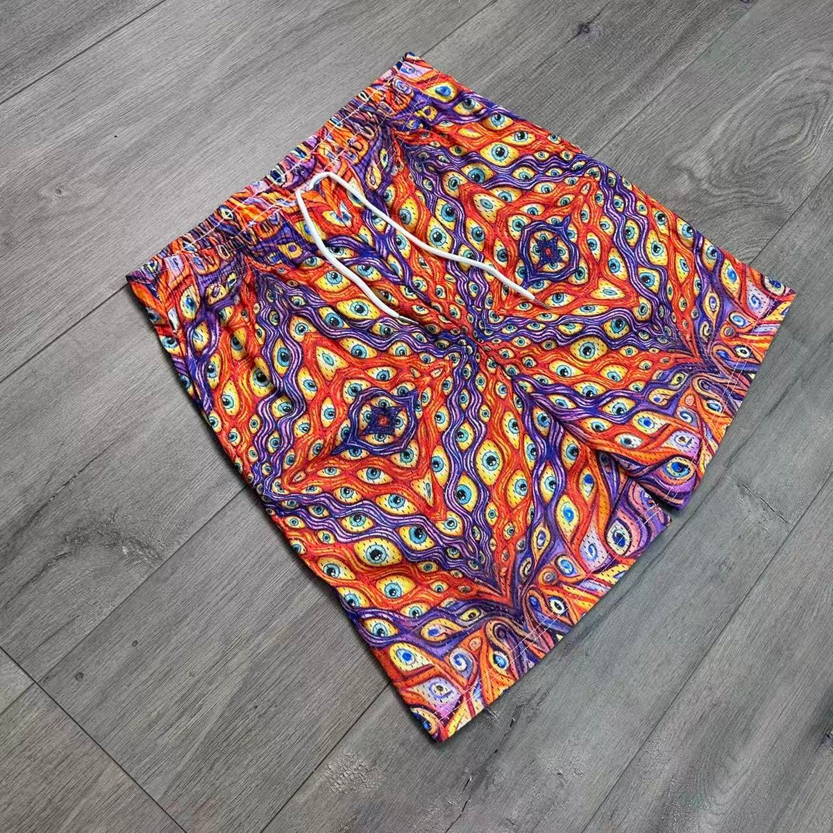 EYES MESH SHORTS-8745