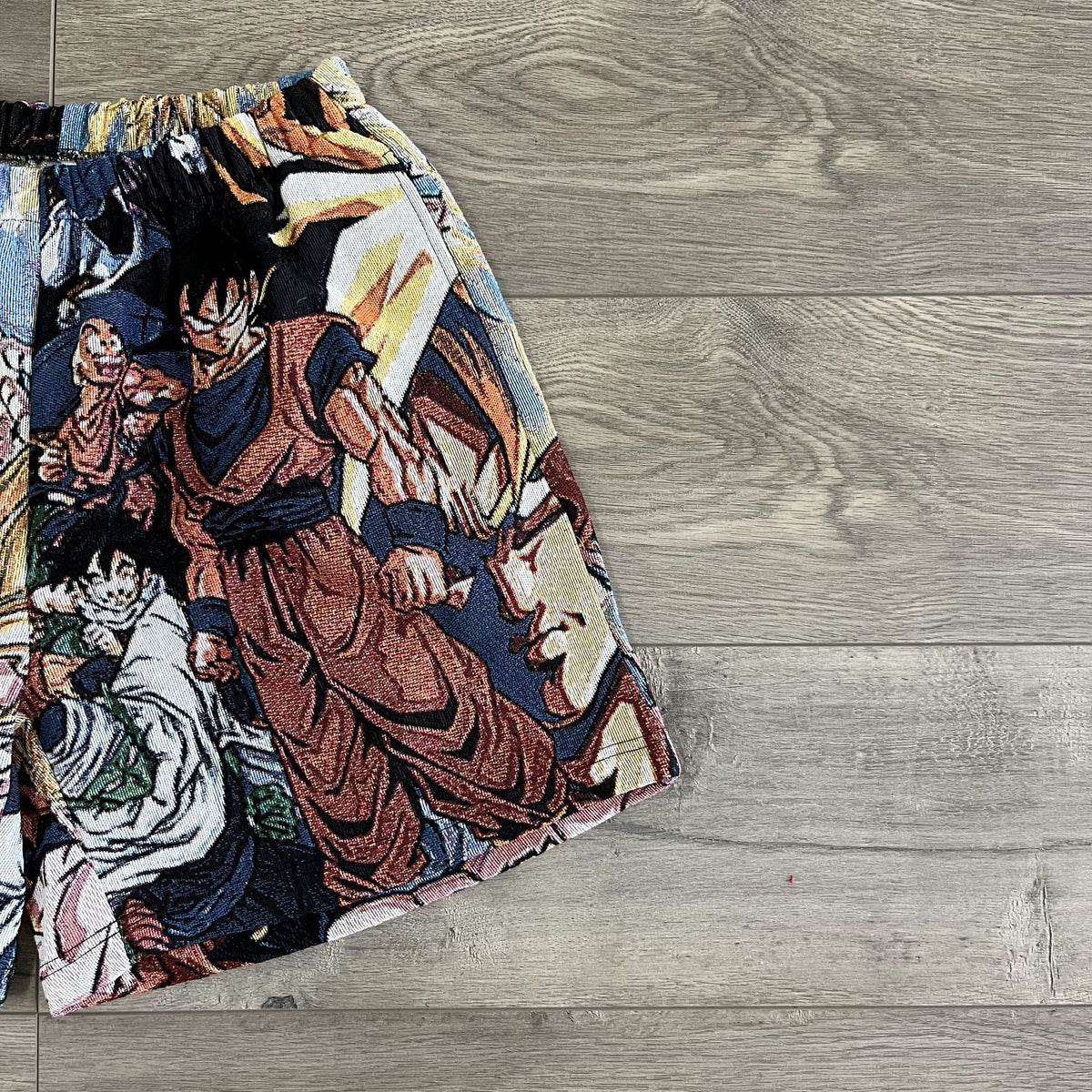 SAIYAN TAPESTRY SHORTS