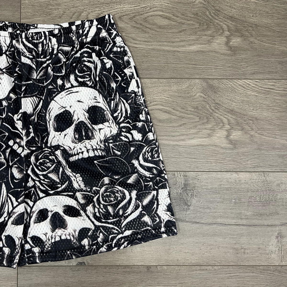 SKULL MESH SHORTS-8691